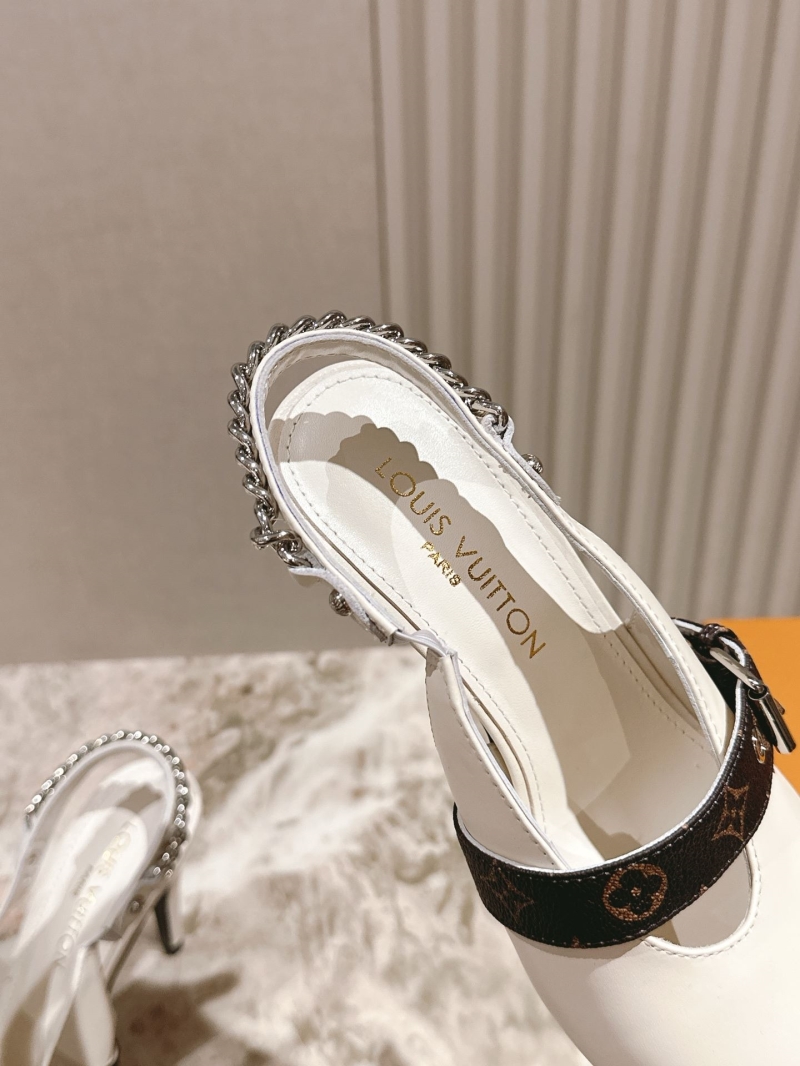 l0vis Vvtt0n heeled shoes